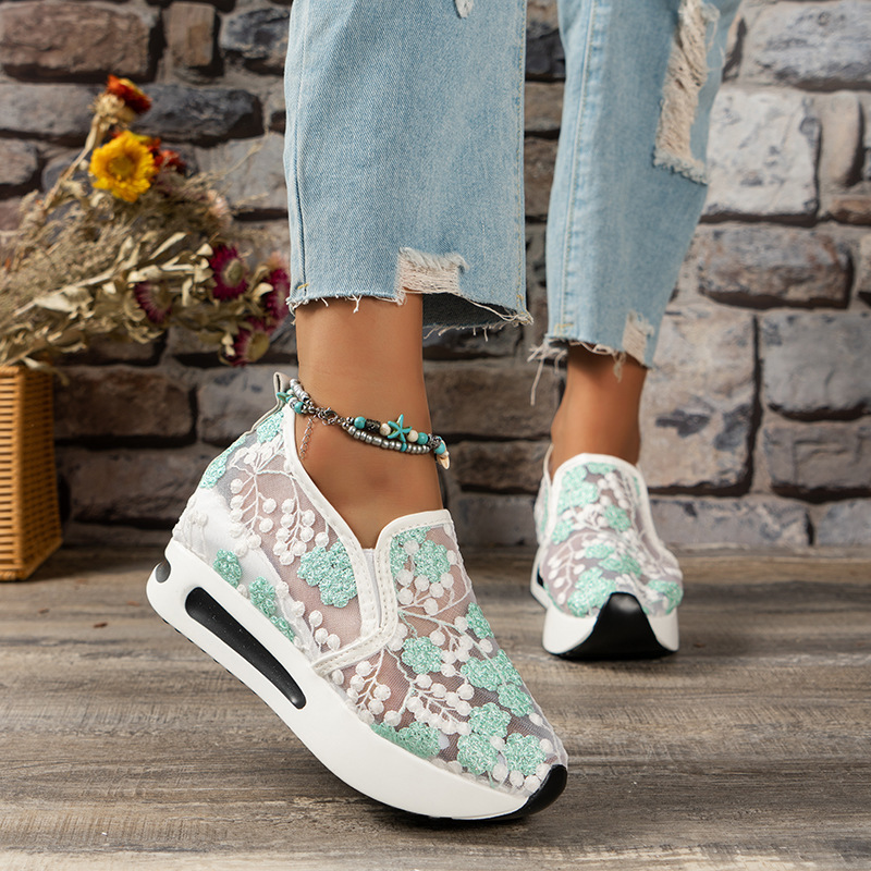 レースフラットプラットフォーム女性スポーツシューズメッシュ通 - Running Gear For Women のレビューと価格